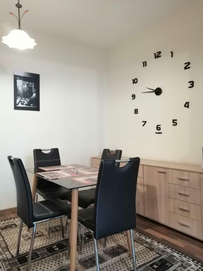 Central Academic Apartment София Экстерьер фото