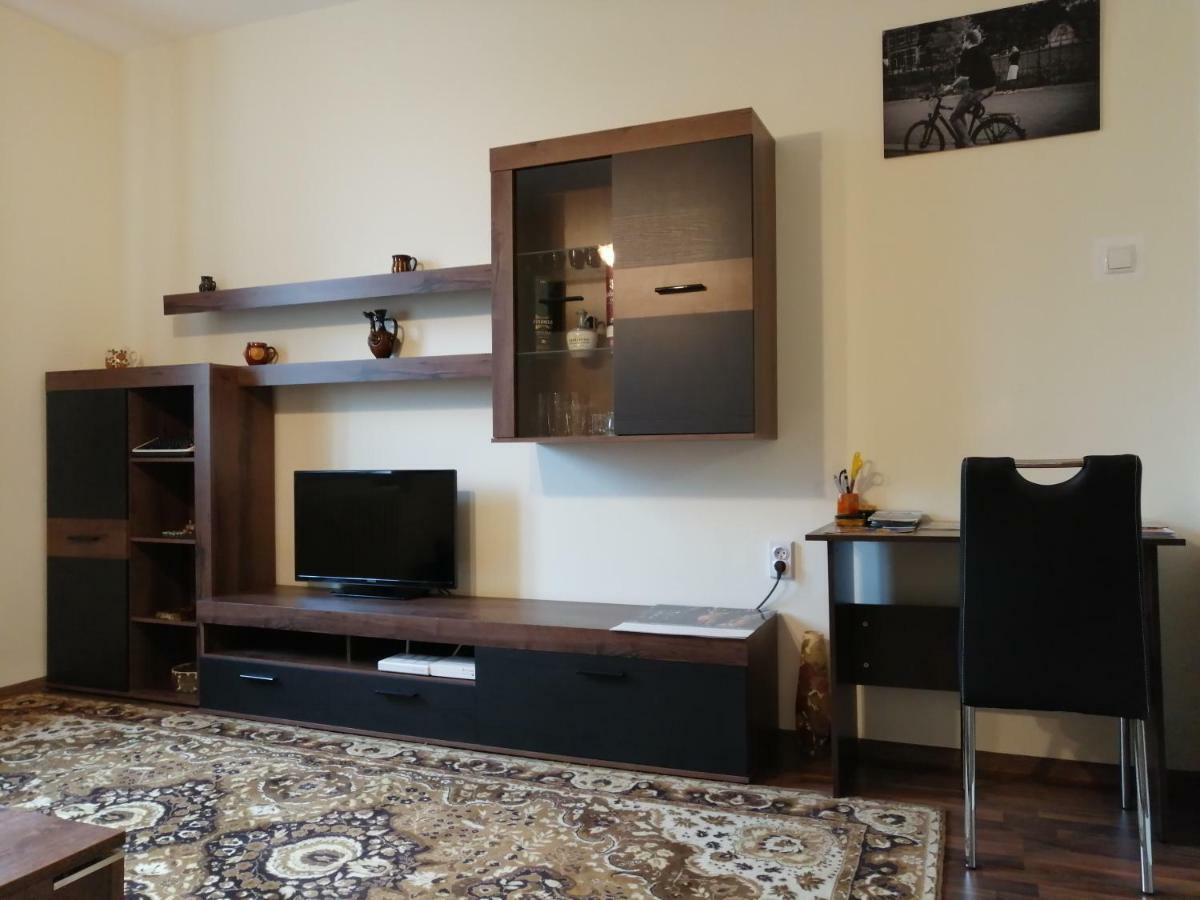 Central Academic Apartment София Экстерьер фото
